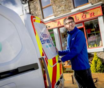 UE van outside an Irish cafe